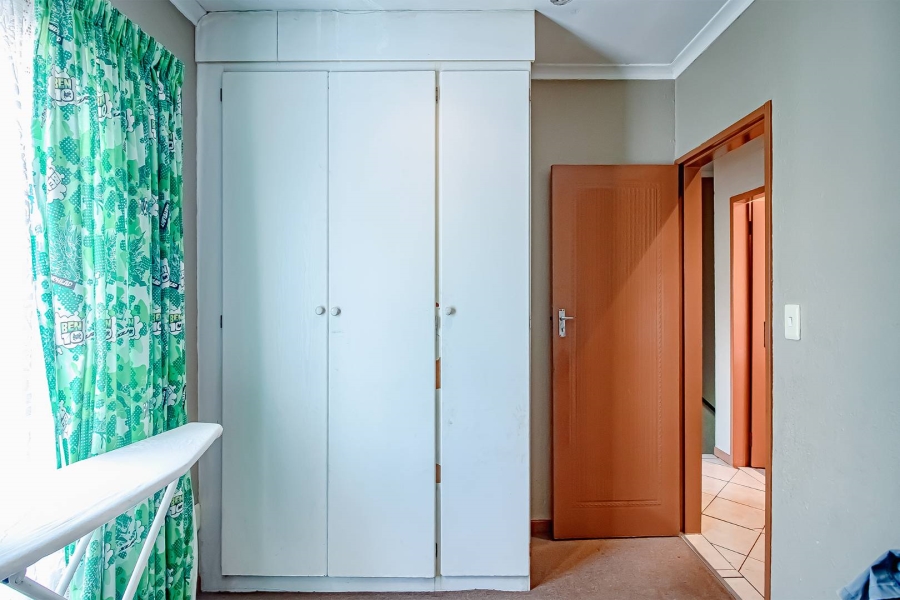 3 Bedroom Property for Sale in Annlin Gauteng