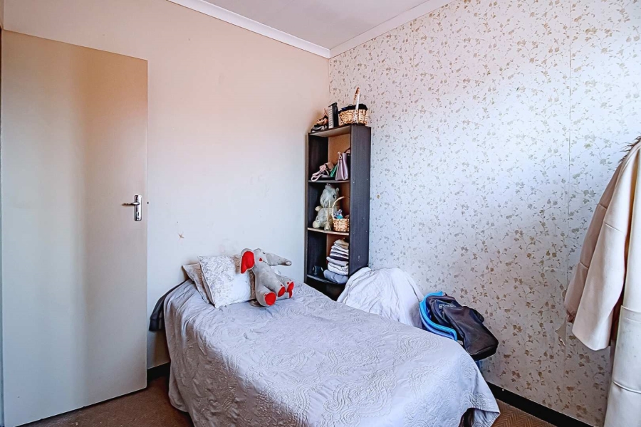 2 Bedroom Property for Sale in Annlin Gauteng