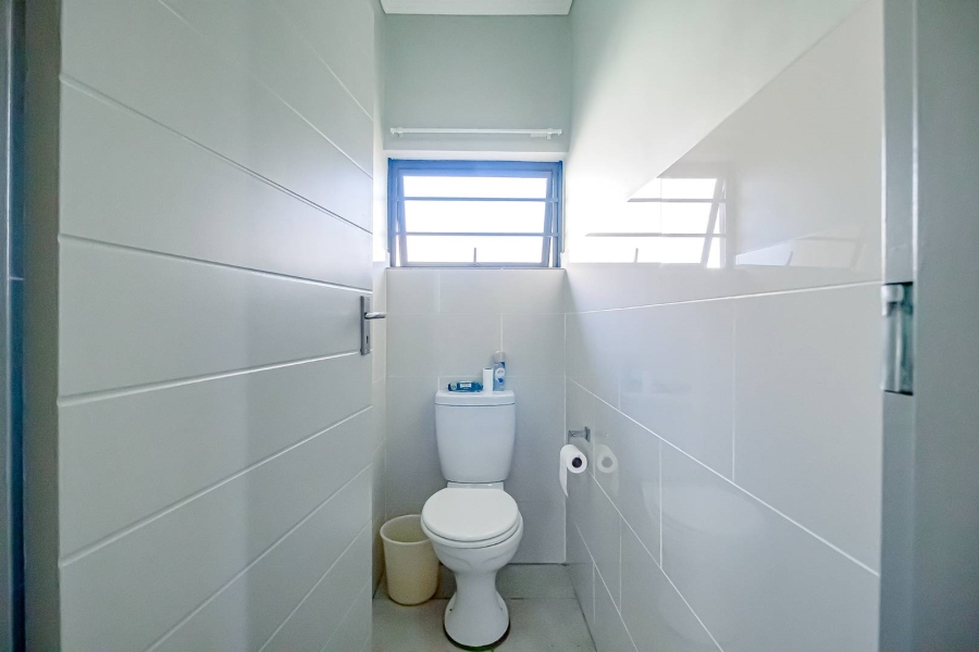 3 Bedroom Property for Sale in Rooihuiskraal North Gauteng