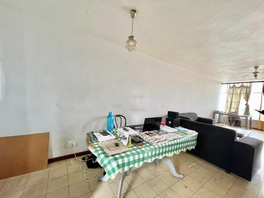2 Bedroom Property for Sale in Gezina Gauteng