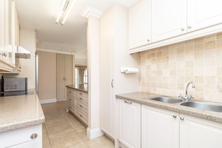 1 Bedroom Property for Sale in Waterfall Valley Mature Lifestyle Estate Gauteng