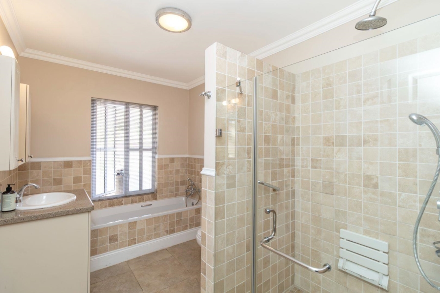 1 Bedroom Property for Sale in Waterfall Valley Mature Lifestyle Estate Gauteng