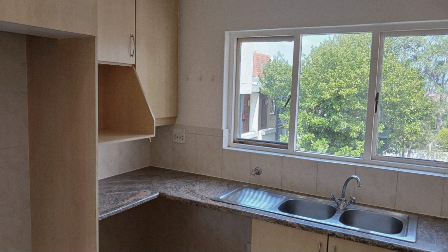 To Let 2 Bedroom Property for Rent in Morningside Gauteng