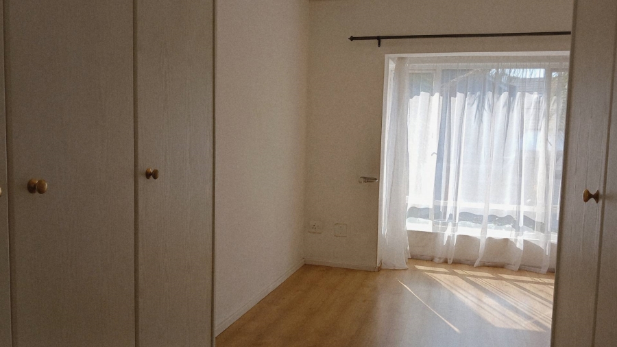 To Let 2 Bedroom Property for Rent in Morningside Gauteng