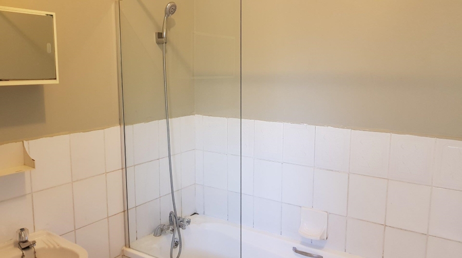 1 Bedroom Property for Sale in Morningside Gauteng