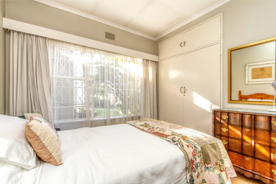 6 Bedroom Property for Sale in Robindale Gauteng