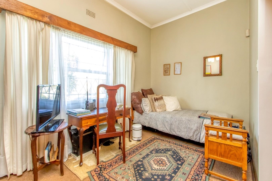 6 Bedroom Property for Sale in Robindale Gauteng