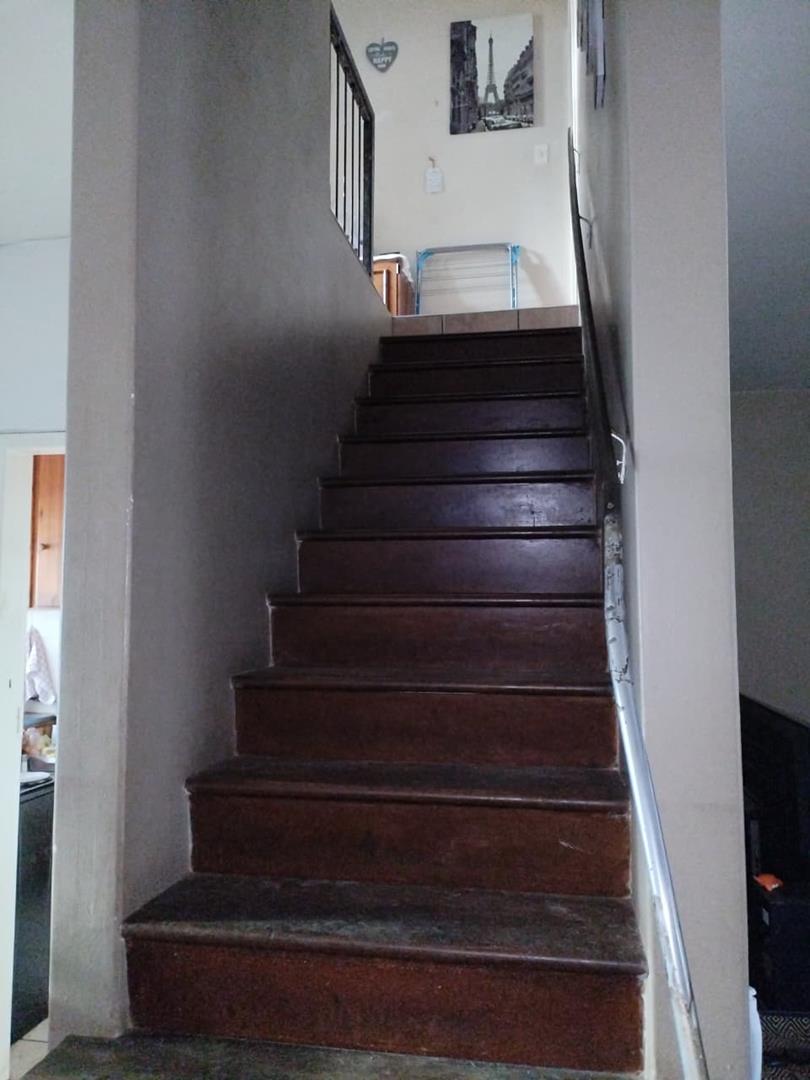 2 Bedroom Property for Sale in Rhodesfield Gauteng