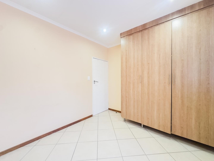 To Let 3 Bedroom Property for Rent in Equestria Gauteng