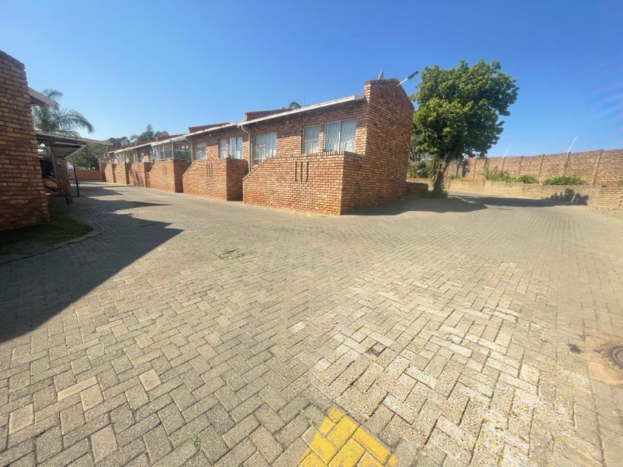 2 Bedroom Property for Sale in Terenure Gauteng
