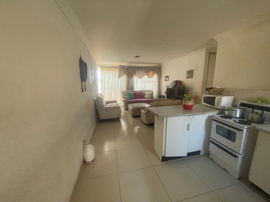 2 Bedroom Property for Sale in Terenure Gauteng