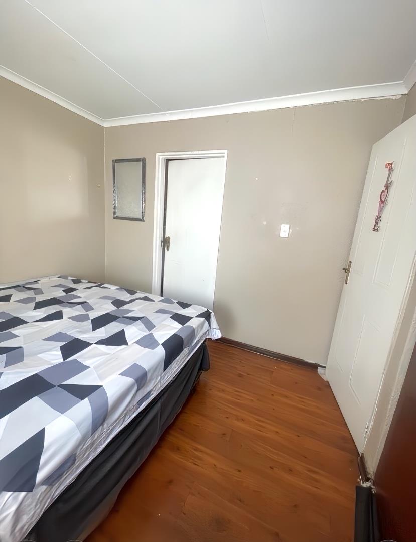 1 Bedroom Property for Sale in Terenure Gauteng