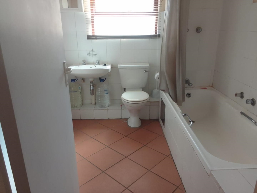 To Let 1 Bedroom Property for Rent in Sundowner Gauteng