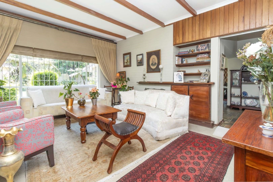 6 Bedroom Property for Sale in Robindale Gauteng