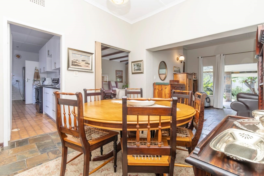 6 Bedroom Property for Sale in Robindale Gauteng