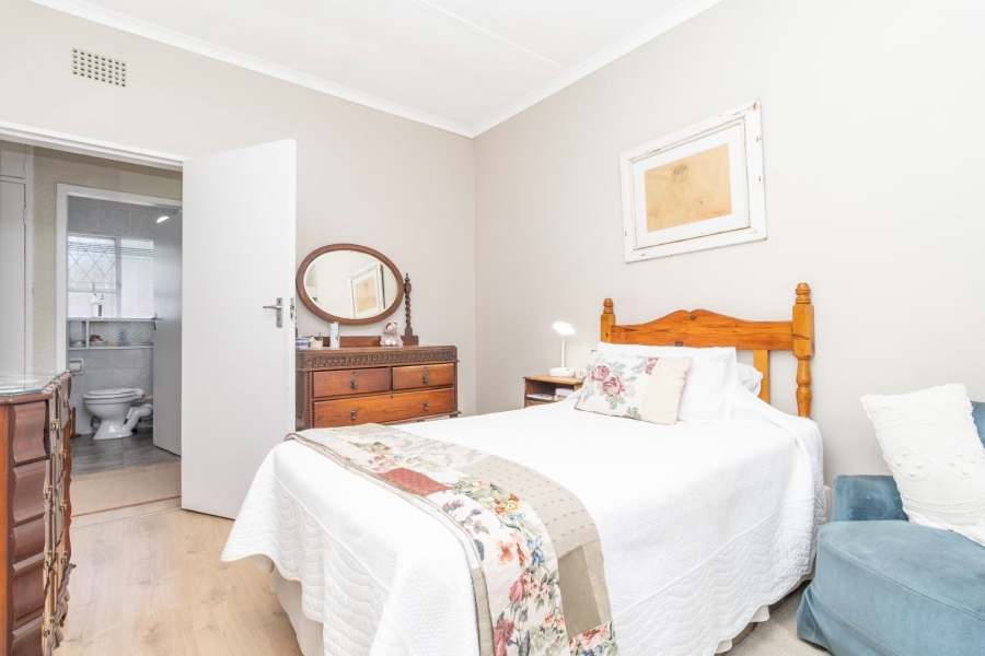 6 Bedroom Property for Sale in Robindale Gauteng