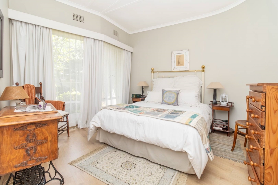 6 Bedroom Property for Sale in Robindale Gauteng