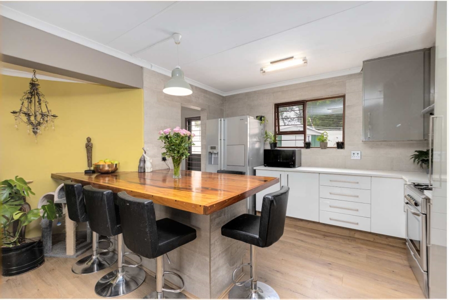 3 Bedroom Property for Sale in Radiokop Gauteng