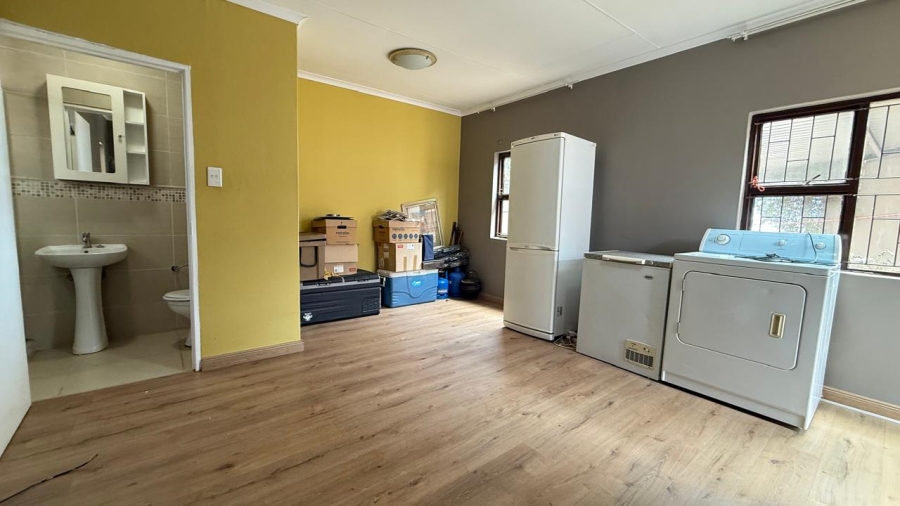 3 Bedroom Property for Sale in Radiokop Gauteng