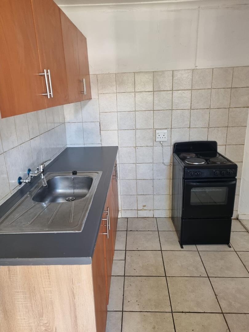 To Let 0 Bedroom Property for Rent in Orange Grove Gauteng