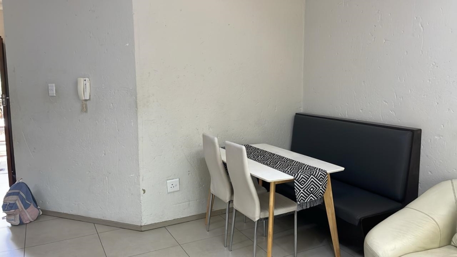 1 Bedroom Property for Sale in Morningside Gauteng