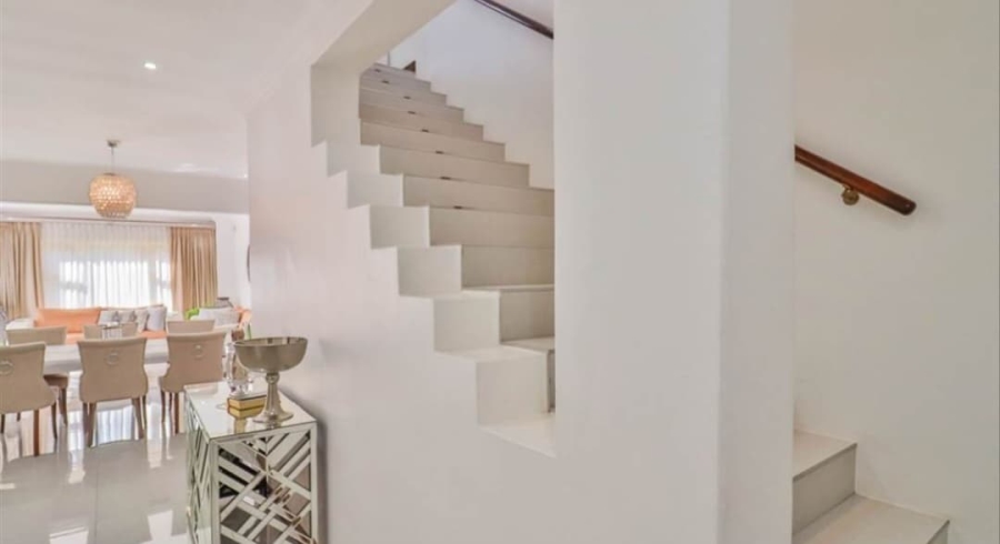 3 Bedroom Property for Sale in Halfway Gardens Gauteng