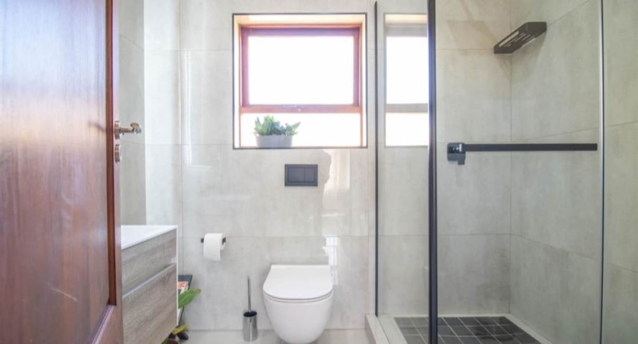 3 Bedroom Property for Sale in Halfway Gardens Gauteng