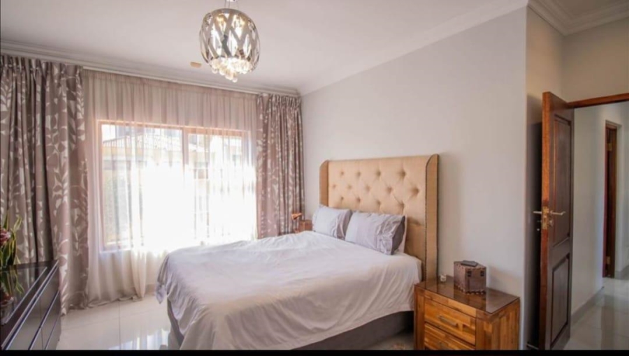 3 Bedroom Property for Sale in Halfway Gardens Gauteng