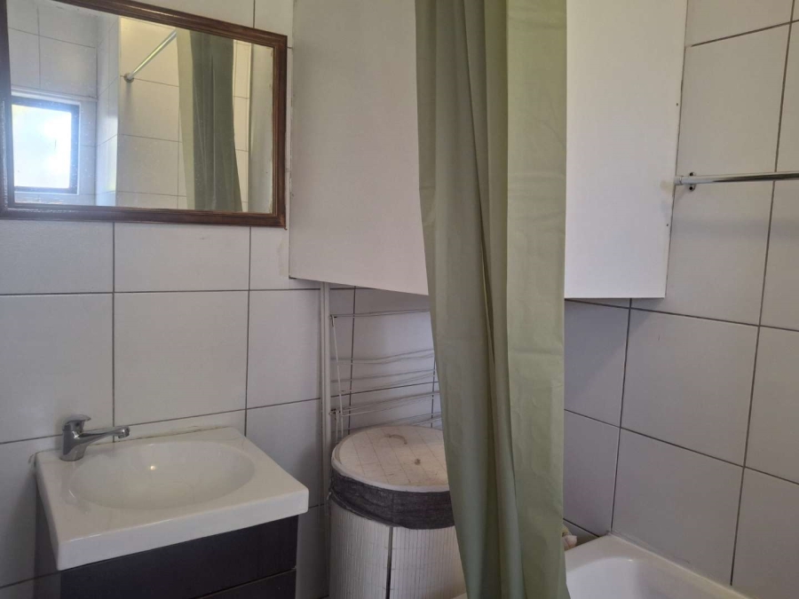To Let 1 Bedroom Property for Rent in Morningside Gauteng