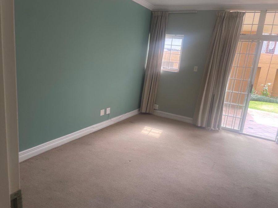 To Let 1 Bedroom Property for Rent in Riviera Gauteng