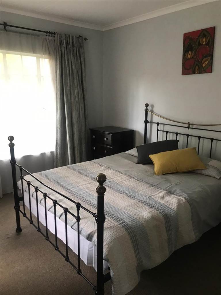 To Let 1 Bedroom Property for Rent in Sandown Gauteng