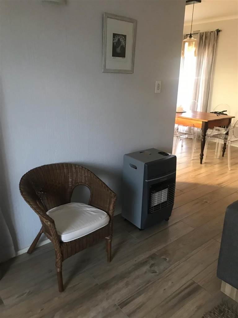 To Let 1 Bedroom Property for Rent in Sandown Gauteng