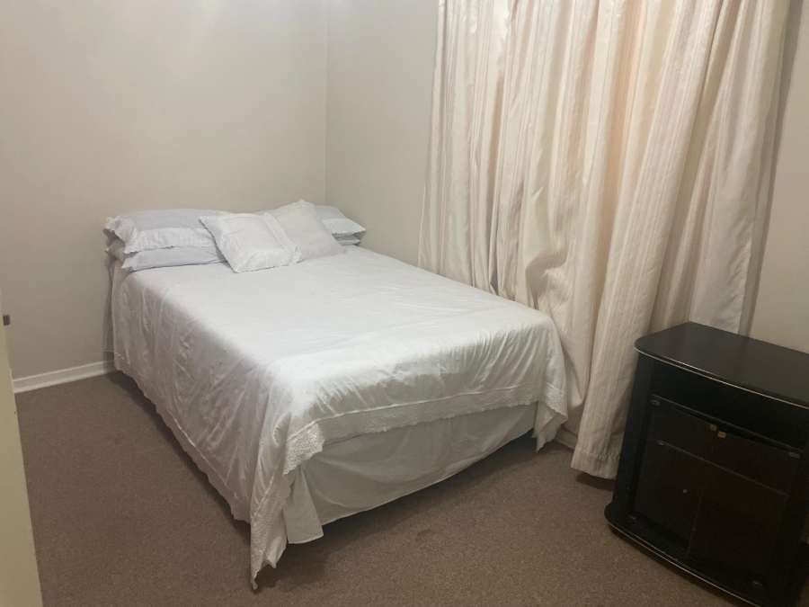 To Let 2 Bedroom Property for Rent in Sandown Gauteng