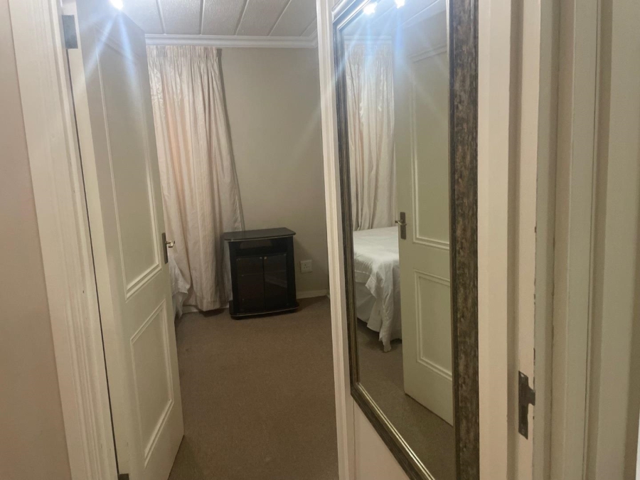 To Let 2 Bedroom Property for Rent in Sandown Gauteng