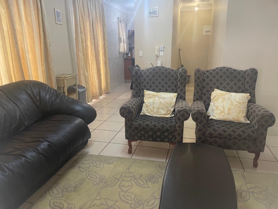 To Let 2 Bedroom Property for Rent in Sandown Gauteng