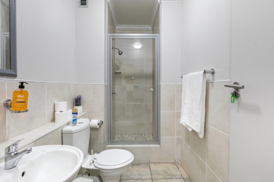 To Let 2 Bedroom Property for Rent in Morningside Gauteng