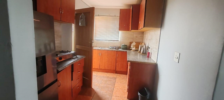 2 Bedroom Property for Sale in The Orchards Gauteng