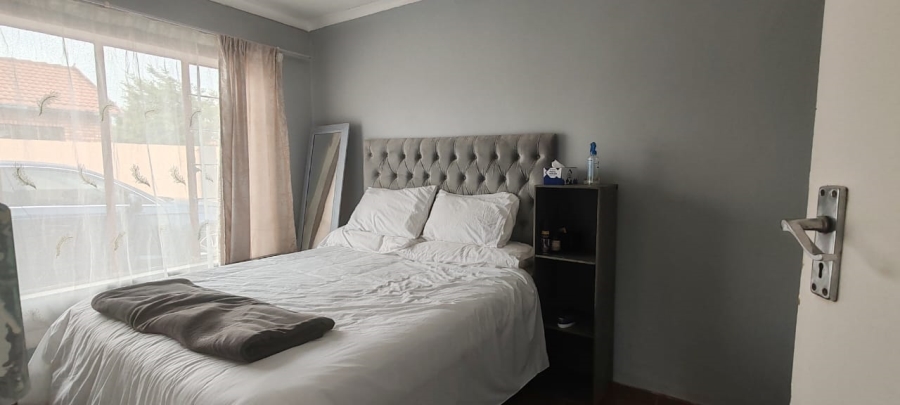 2 Bedroom Property for Sale in The Orchards Gauteng