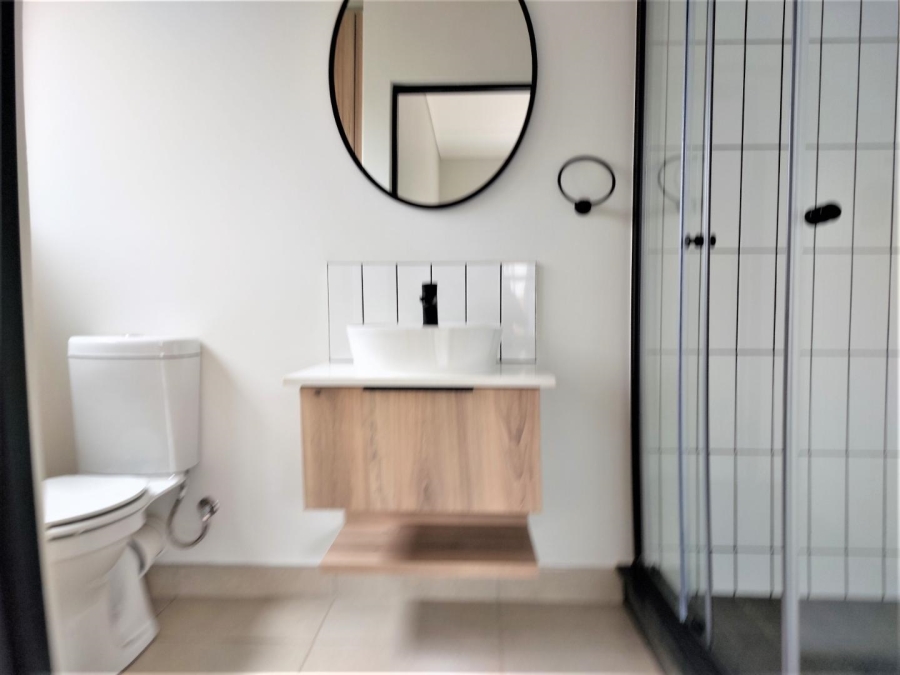 To Let 2 Bedroom Property for Rent in Mulbarton Gauteng