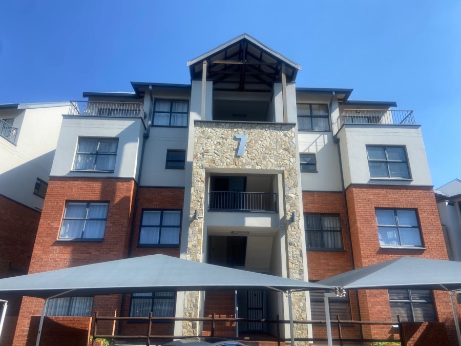 To Let 2 Bedroom Property for Rent in Oakdene Gauteng