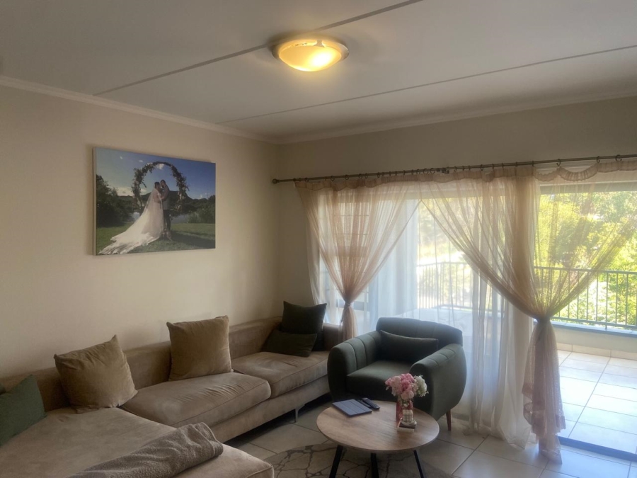 To Let 2 Bedroom Property for Rent in Oakdene Gauteng