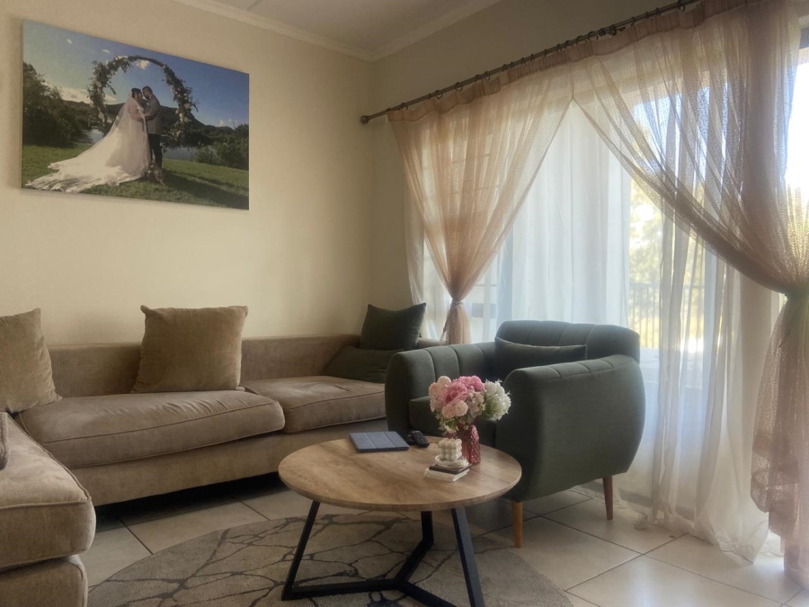 To Let 2 Bedroom Property for Rent in Oakdene Gauteng