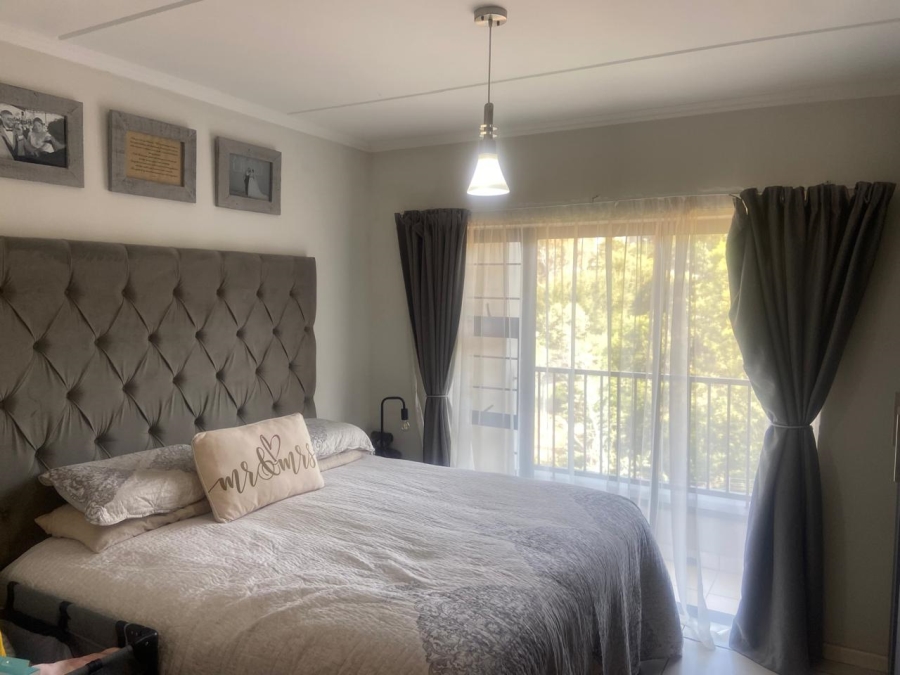 To Let 2 Bedroom Property for Rent in Oakdene Gauteng