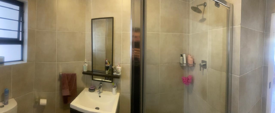 To Let 2 Bedroom Property for Rent in Oakdene Gauteng