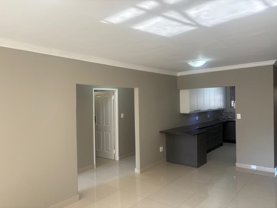 To Let 2 Bedroom Property for Rent in Sandown Gauteng