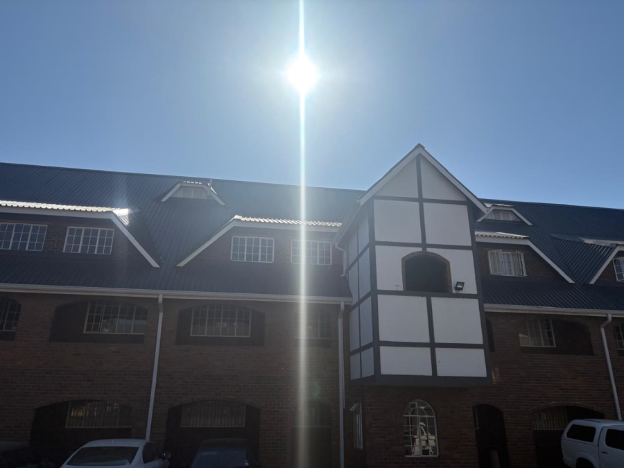 To Let 2 Bedroom Property for Rent in Sandown Gauteng