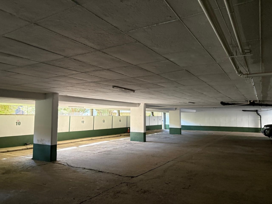 To Let 2 Bedroom Property for Rent in Sandown Gauteng