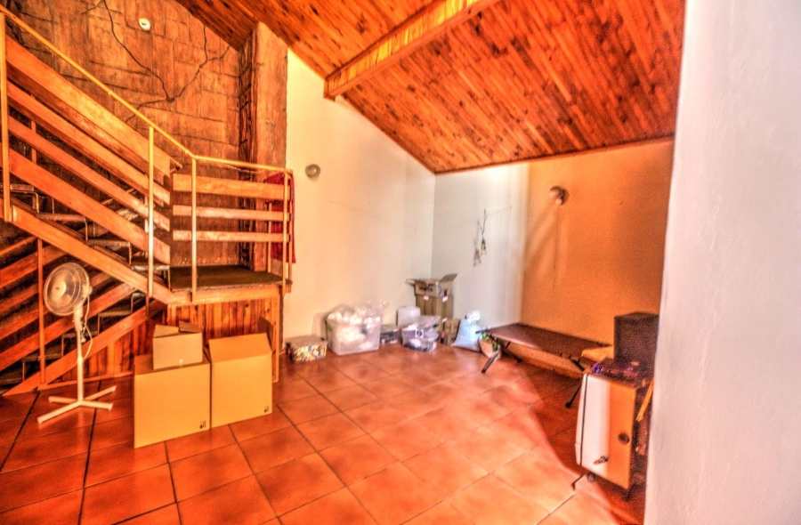 To Let 3 Bedroom Property for Rent in Bonaero Park Gauteng