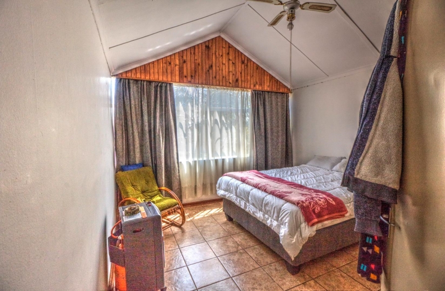 To Let 3 Bedroom Property for Rent in Bonaero Park Gauteng