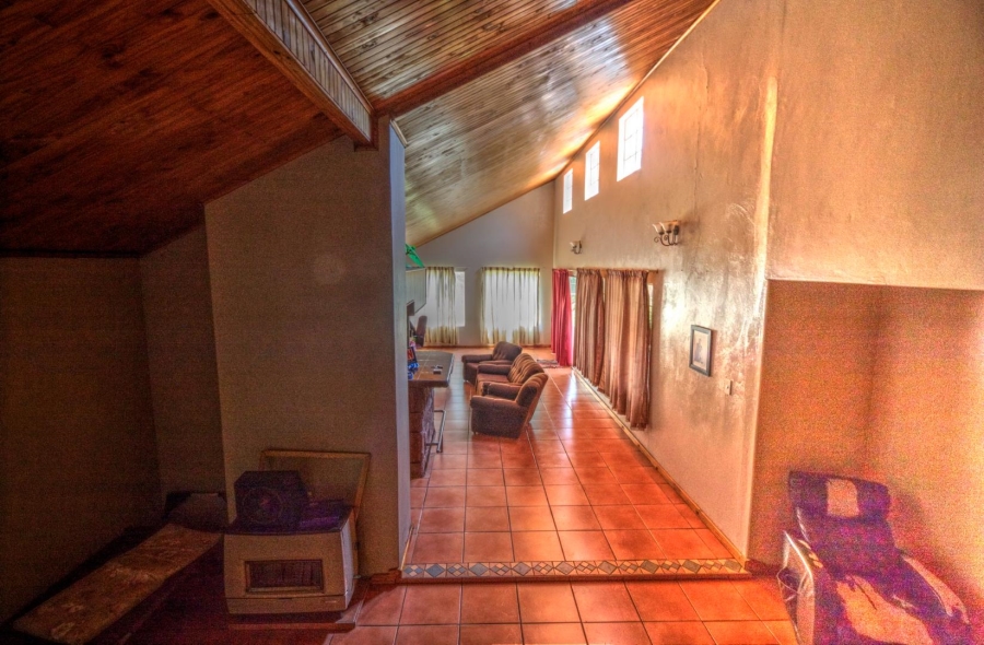 To Let 3 Bedroom Property for Rent in Bonaero Park Gauteng